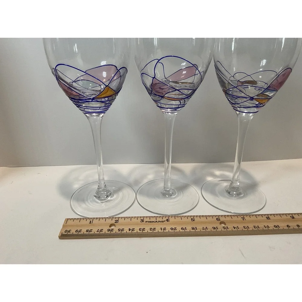 Set of 3‎ Art Glass Wine Glasses Swirl Design Pink Blue Accent